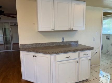 9497 Sara St, Elk Grove, CA 95624 Photo