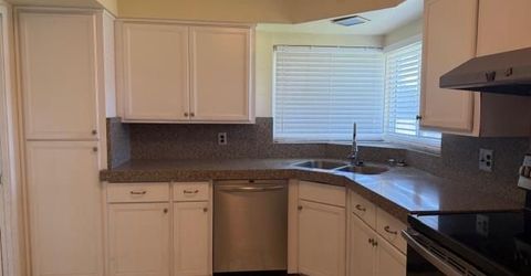 9497 Sara St, Elk Grove, CA 95624 Photo