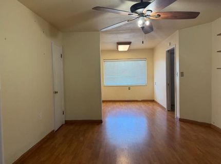 9497 Sara St, Elk Grove, CA 95624 Photo