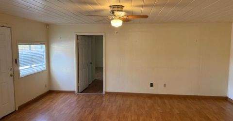 9497 Sara St, Elk Grove, CA 95624 Photo