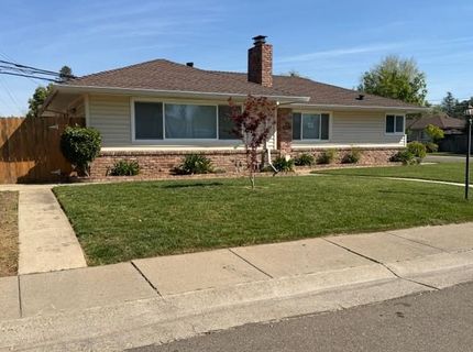 9497 Sara St, Elk Grove, CA 95624 Photo