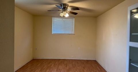 9497 Sara St, Elk Grove, CA 95624 Photo