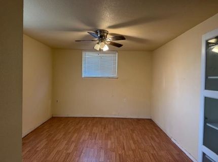 9497 Sara St, Elk Grove, CA 95624 Photo