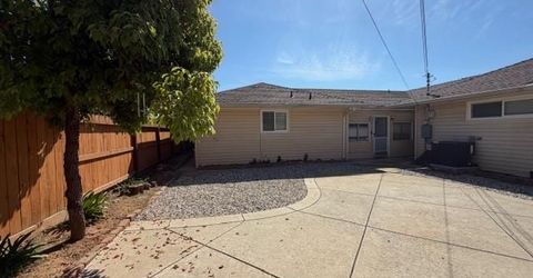 9497 Sara St, Elk Grove, CA 95624 Photo