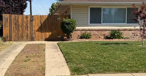 9497 Sara St, Elk Grove, CA 95624 Photo