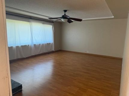 9497 Sara St, Elk Grove, CA 95624 Photo