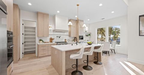 12985 Austin Forest Cir, Auburn, CA 95602 Photo