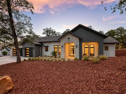 12985 Austin Forest Cir, Auburn, CA 95602 Photo