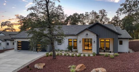 12985 Austin Forest Cir, Auburn, CA 95602 Photo