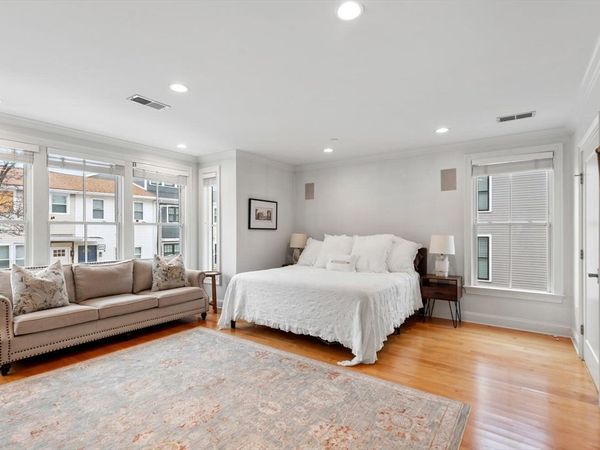 881 E 2nd, Unit 7, Boston, MA 02127