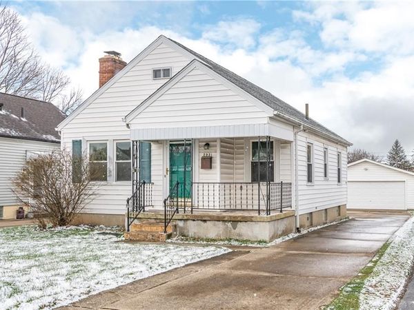 2921 Lansing Drive, Dayton, OH 45420