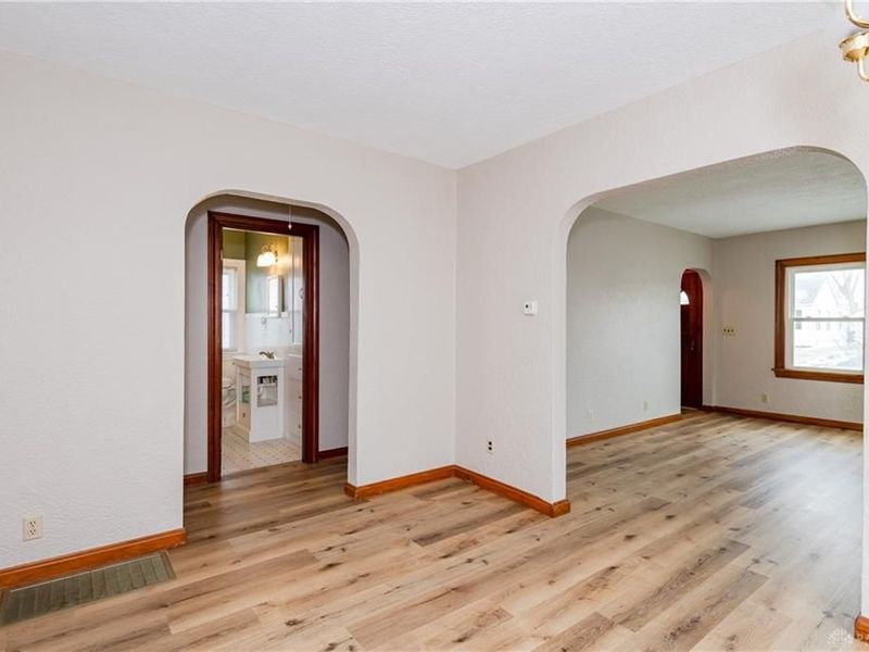 2921 Lansing Drive, Dayton, OH 45420 Photo 8