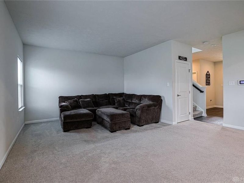 320 Chevington Chase, Tipp City, OH 45371 Photo 9