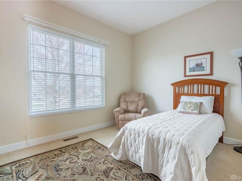 10152 Sawtry Lane, Washington Township, OH 45458 Photo 4