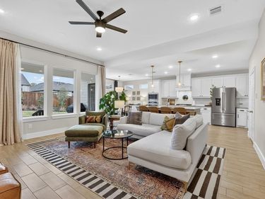 7117 Mantle Ridge Drive, Fort Worth, TX 76179