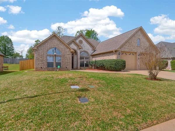 16542 Milwood Place, Tyler, TX 75703