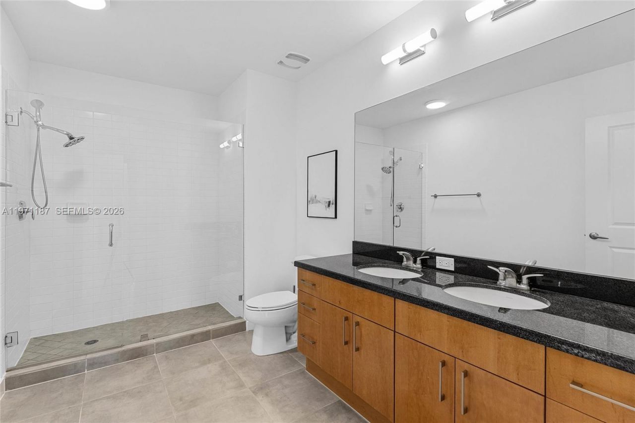 300 S Australian Ave, Unit 812, West Palm Beach, FL 33401 Photo