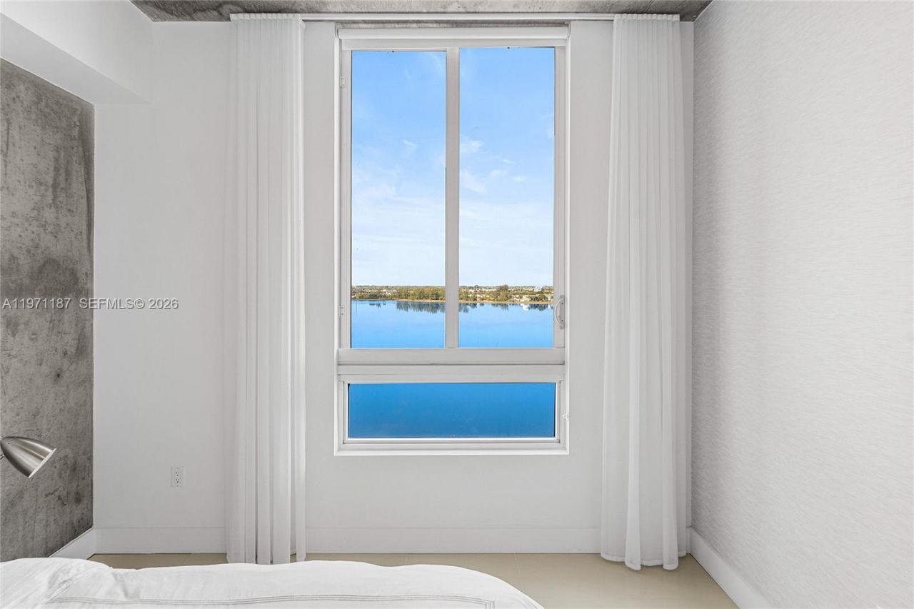 300 S Australian Ave, Unit 812, West Palm Beach, FL 33401 Photo