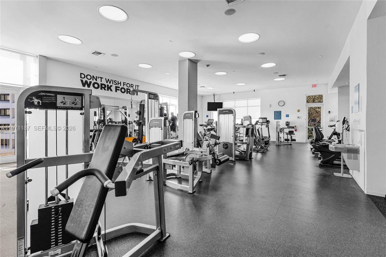 300 S Australian Ave, Unit 812, West Palm Beach, FL 33401 Photo