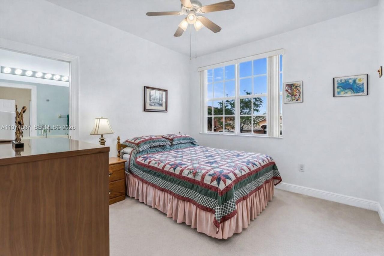 5321 SW 184th Way, Miramar, FL 33029 Photo