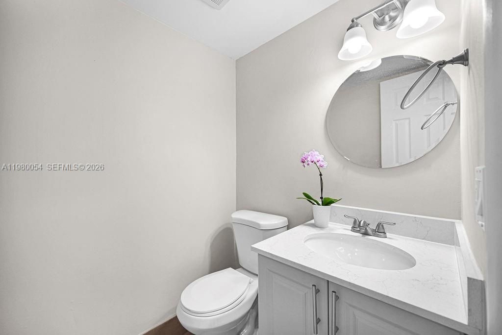 9133 Fontainebleau Blvd , Unit 5, Miami, FL 33172 Photo