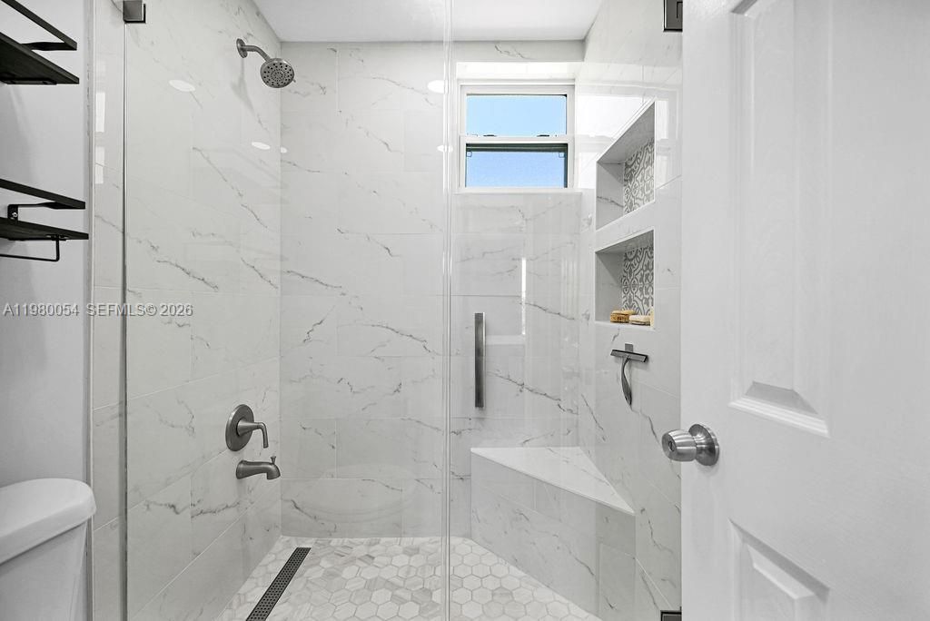 9133 Fontainebleau Blvd , Unit 5, Miami, FL 33172 Photo