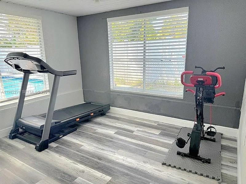 521 E Evanston Cir, Fort Lauderdale, FL 33312 Photo