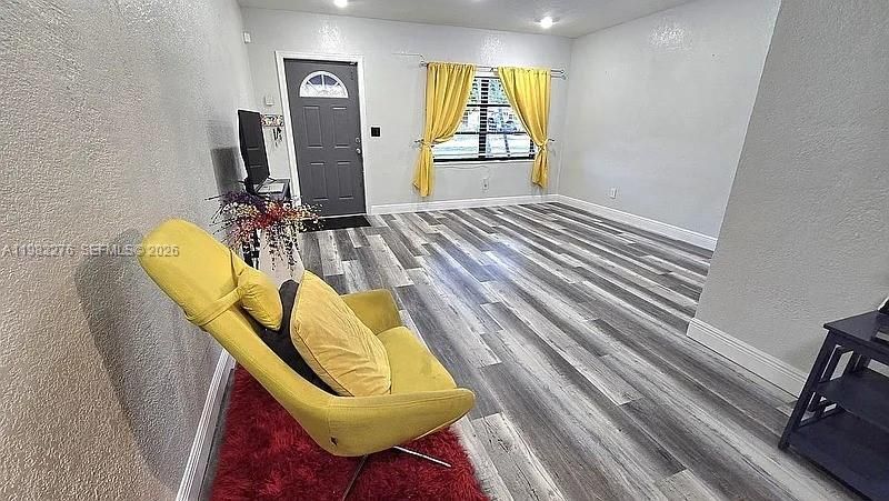 521 E Evanston Cir, Fort Lauderdale, FL 33312 Photo