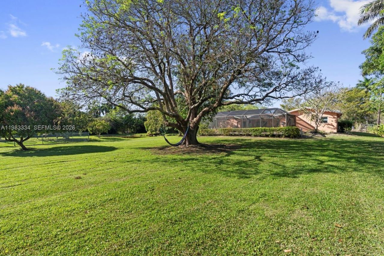 10930 SW 27th Ct , Davie, FL 33328 Photo