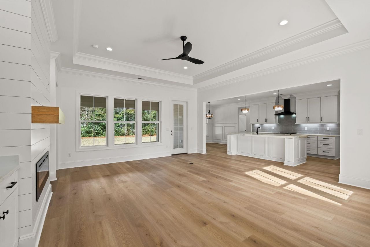 4609 Clardy Ln. Photo 6