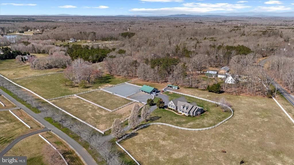 8032 MEADOWLAND DRIVE, LOCUST GROVE, VA 22508