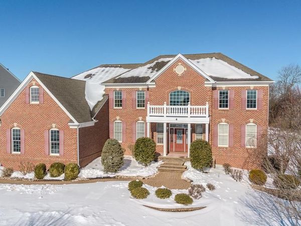 4 HEITZ LANE , HILLSBOROUGH, NJ 08844