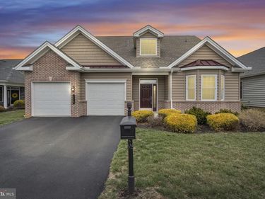 228 LOYAL DRIVE, MECHANICSBURG, PA 17050