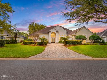8245 PERSIMMON HILL Lane, Jacksonville, FL 32256
