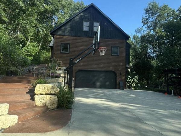 N6587 McCurdy ROAD, Holmen, WI 54636