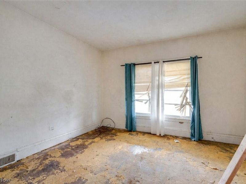 1140 E 113th Street, Cleveland, OH 44108 Photo 4