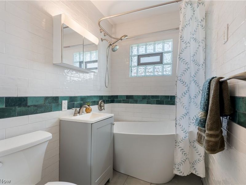 170 S Thomas Road, Tallmadge, OH 44278 Photo 16