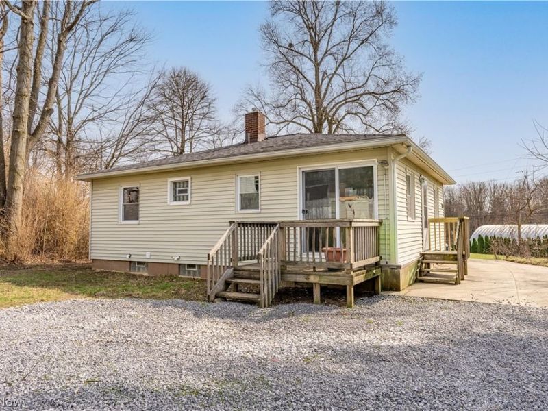 170 S Thomas Road, Tallmadge, OH 44278 Photo 5