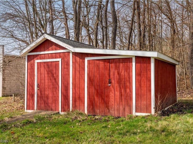 170 S Thomas Road, Tallmadge, OH 44278 Photo 7