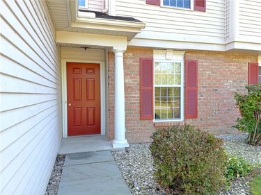 35 Captain's Cove Lane , Webster, NY 14580