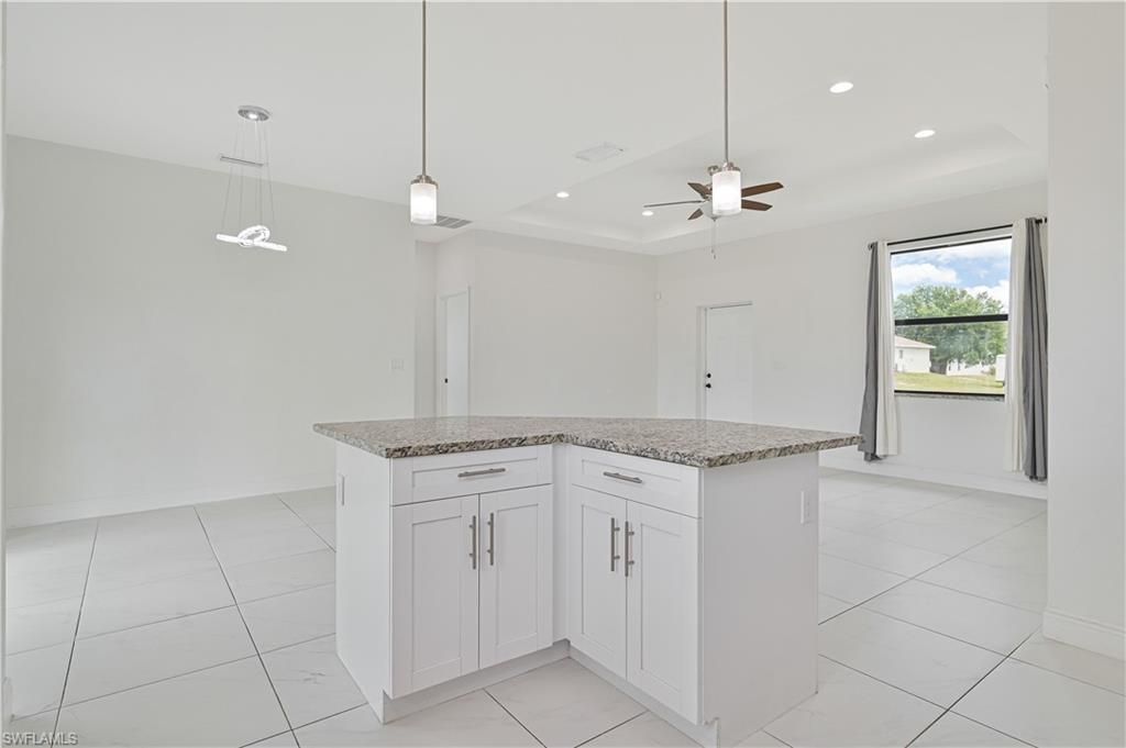 1102 NE 16th Pl, Cape Coral, FL 33909 Photo