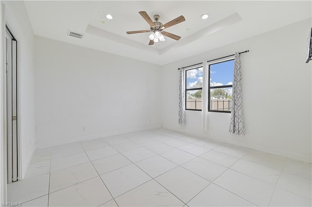 1102 NE 16th Pl, Cape Coral, FL 33909 Photo