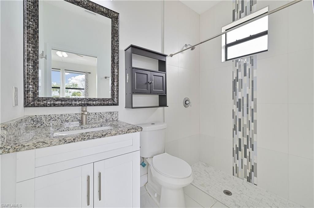 1102 NE 16th Pl, Cape Coral, FL 33909 Photo