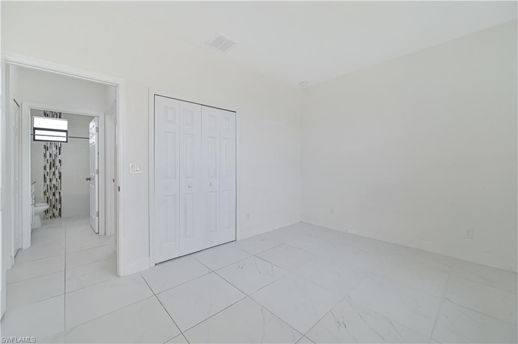 1102 NE 16th Pl, Cape Coral, FL 33909 Photo