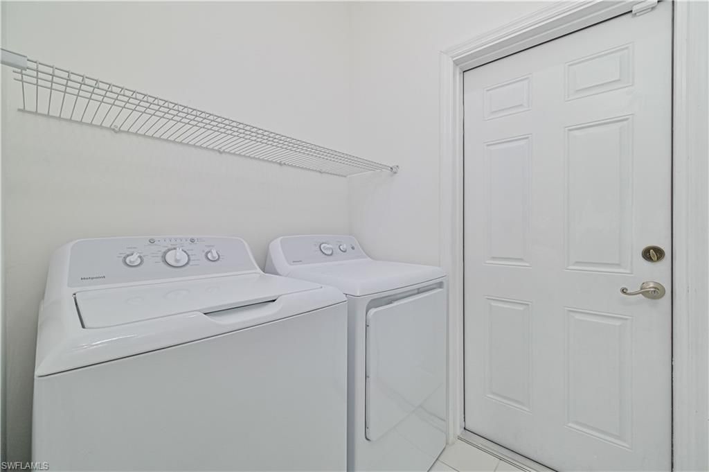 1102 NE 16th Pl, Cape Coral, FL 33909 Photo