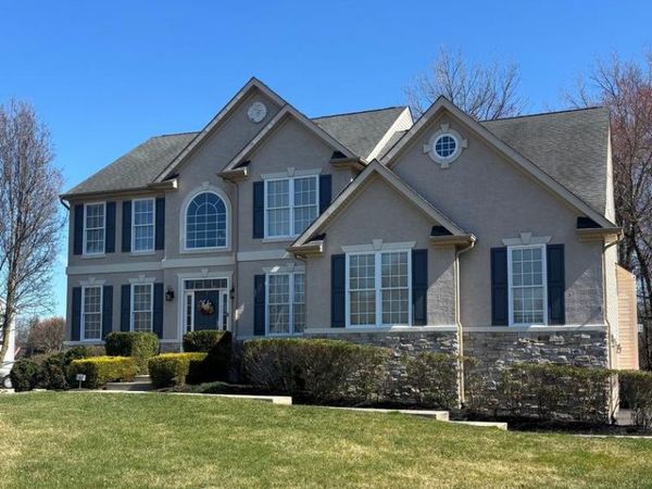 10 LAUREL WOOD COURT, LAUREL SPRINGS, NJ 08021