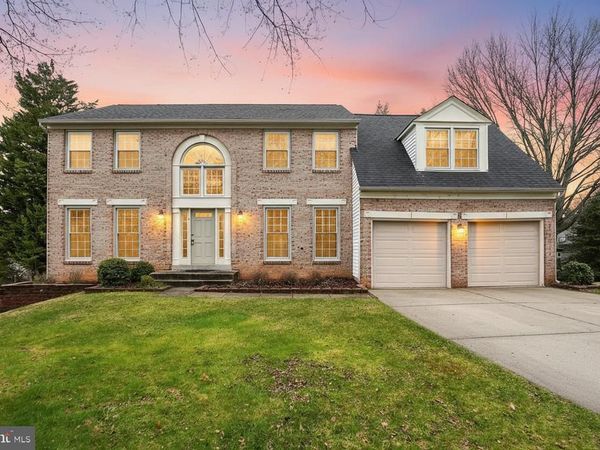 4 LEATHERBARK COURT, GERMANTOWN, MD 20874