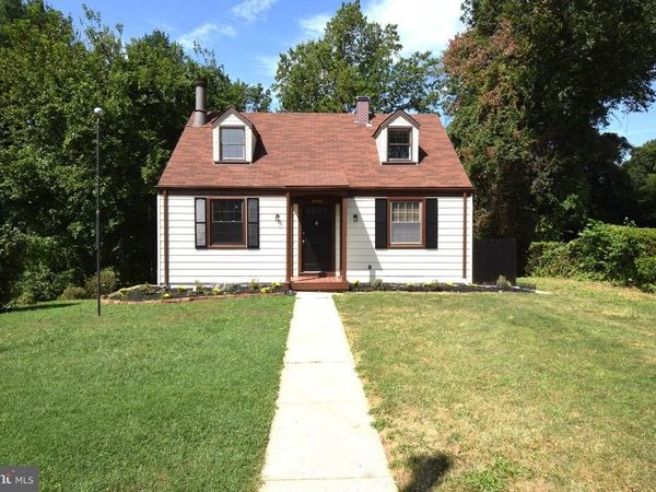 8742 LACKAWANNA AVENUE, PARKVILLE, MD 21234