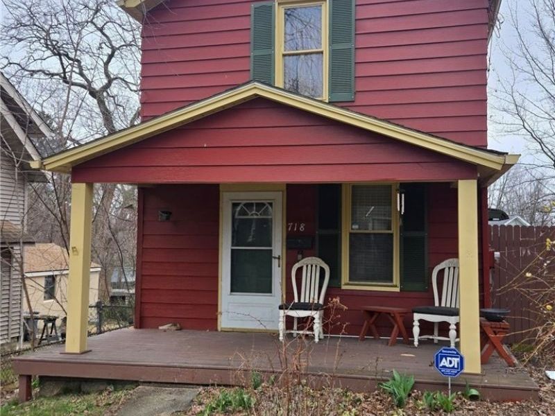 718 Eastland Avenue, Akron, OH 44305 Photo 1