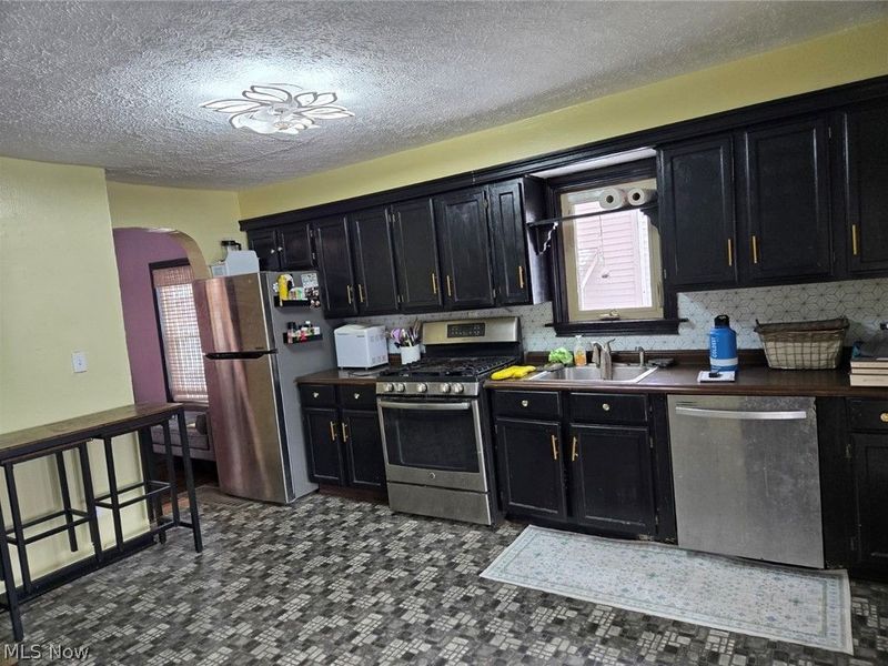 718 Eastland Avenue, Akron, OH 44305 Photo 7